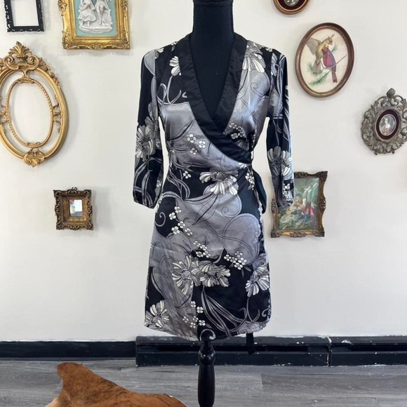 Vintage Dresses & Skirts - Vintage Y2K She's Cool Black & Gray Floral Wrap Dress – Satin Trim – Size Small‎